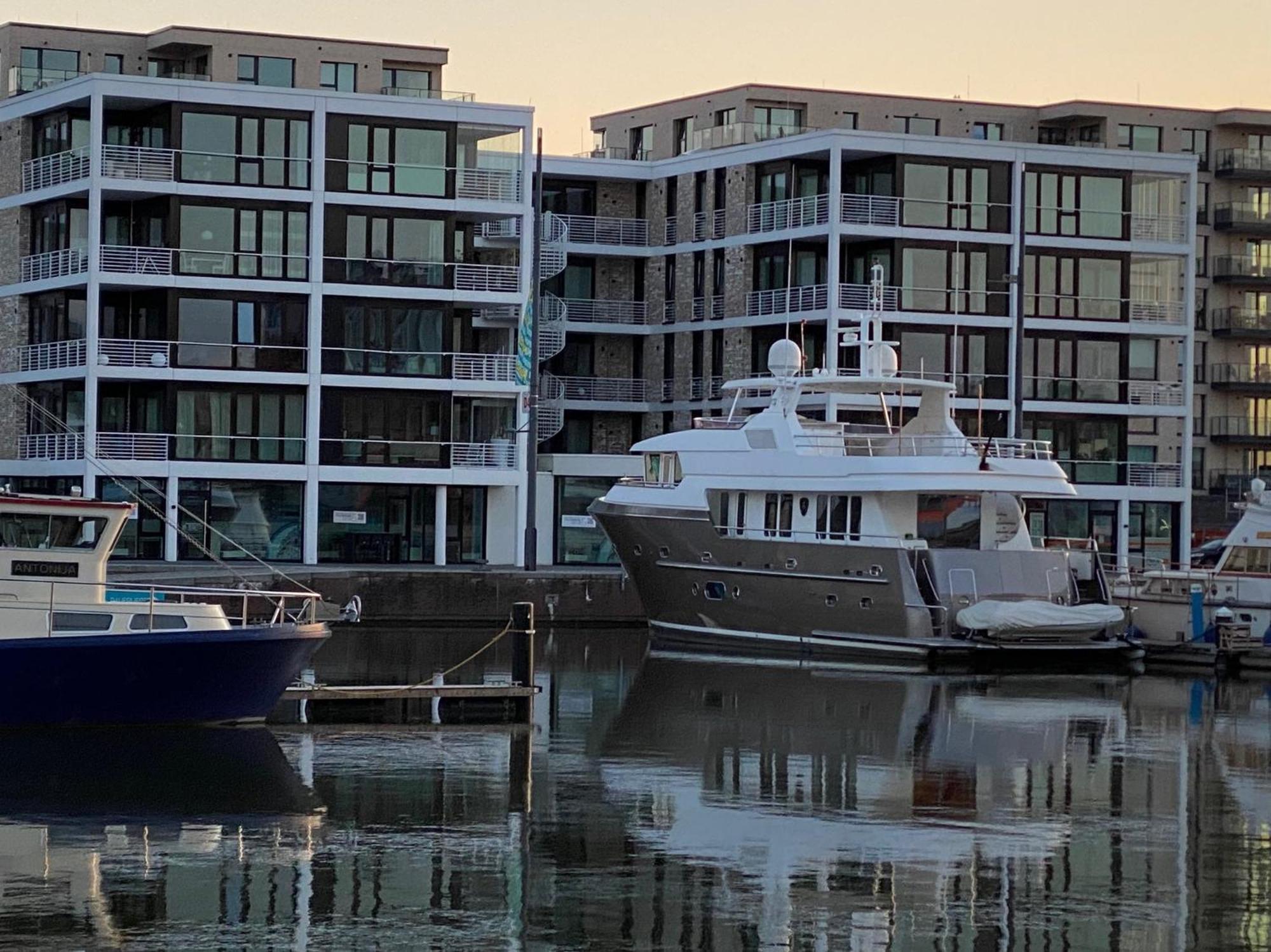 Apartamento Bootshaus Am Neuen Hafen Bremerhaven Exterior foto