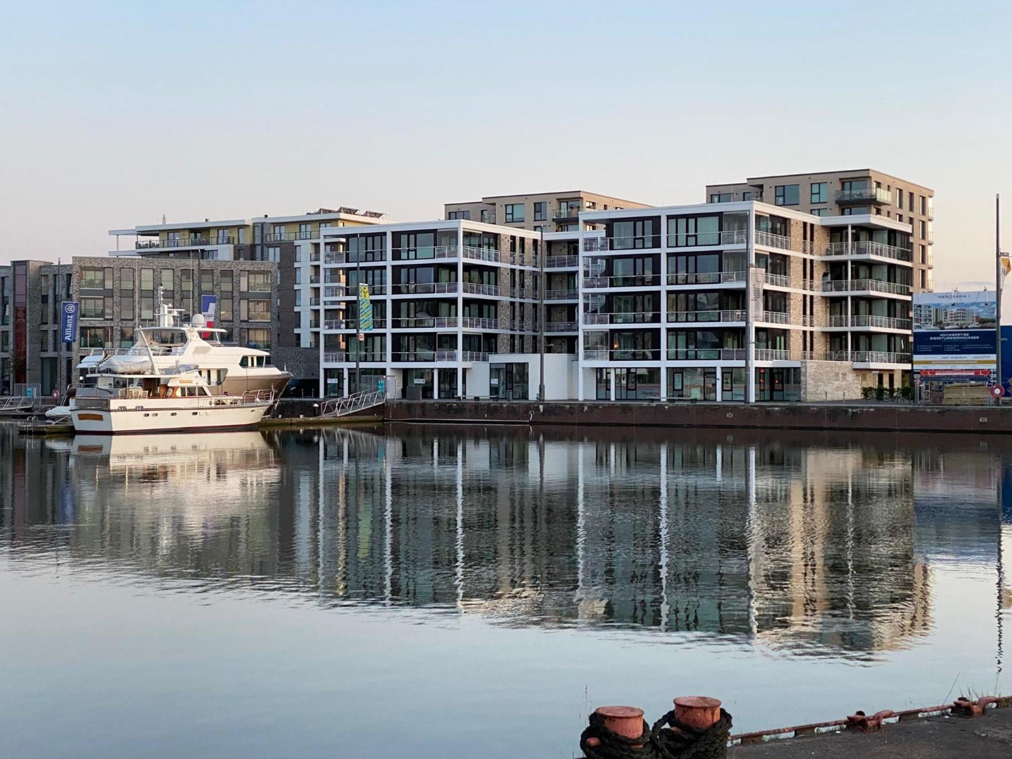 Apartamento Bootshaus Am Neuen Hafen Bremerhaven Exterior foto