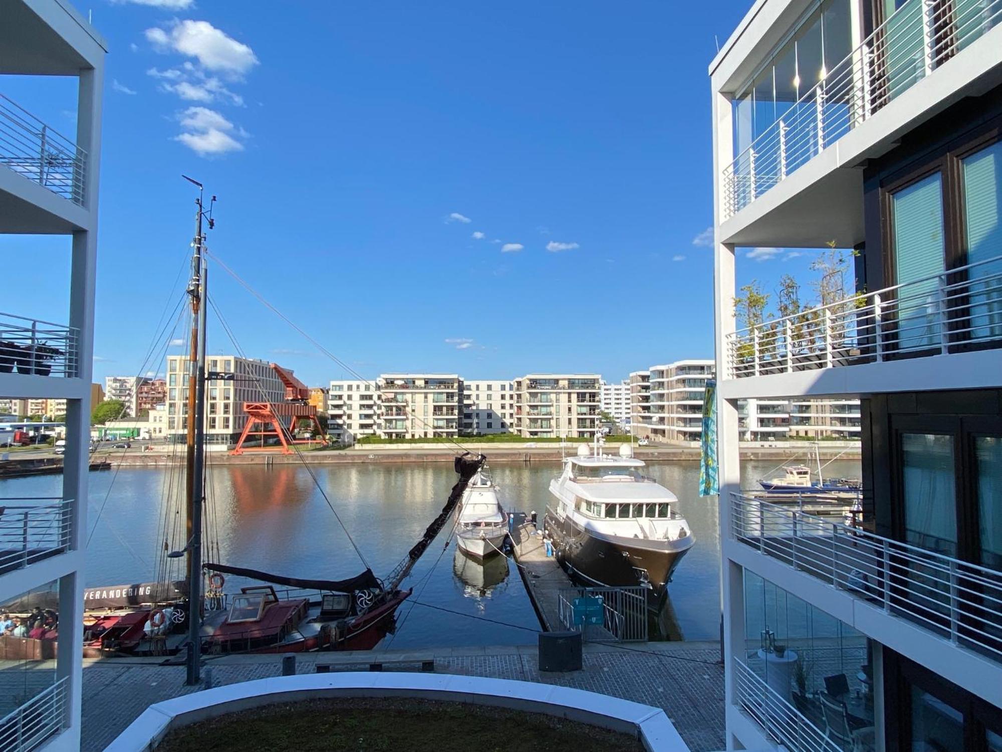 Apartamento Bootshaus Am Neuen Hafen Bremerhaven Exterior foto