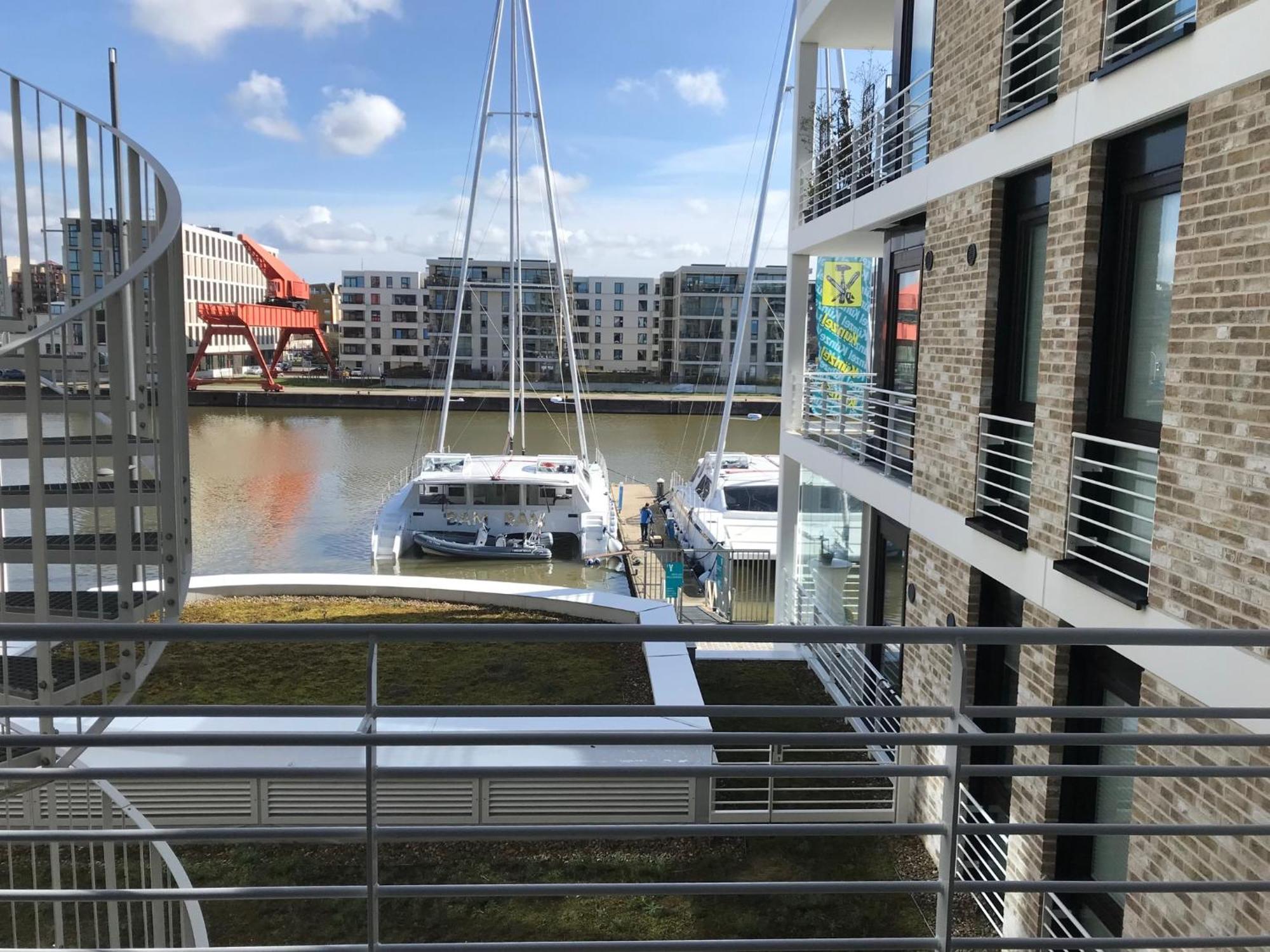 Apartamento Bootshaus Am Neuen Hafen Bremerhaven Exterior foto